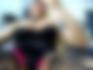 Live cam show with laura-fit - Hazel Eyes on StripNow