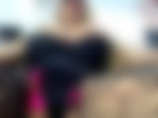 laura-fit's Live Sex Cam Show