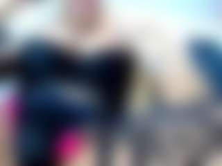 Live cam show with laura-fit - Average on Hubzter Live