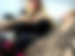 Live cam show with laura-fit - Blonde Hair on SinfulBabes