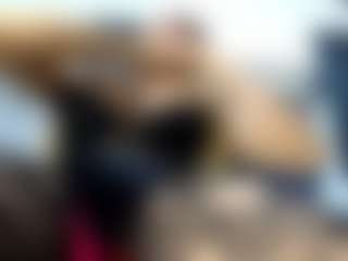 Live cam show with laura-fit - German on SinfulBabes