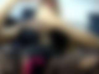 Live cam show with laura-fit - Orgasm on AdultVida.com