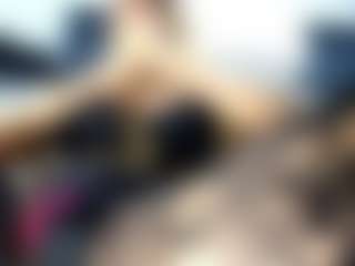 Live cam show with laura-fit - Average on xxxlivecams.org