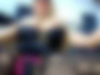 Live cam show with laura-fit - Brown Hair on Milfs Live