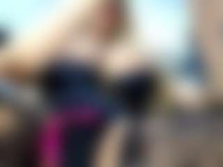 Live cam show with laura-fit - Dirty Talk on Strip Flash - Live Sex Shows