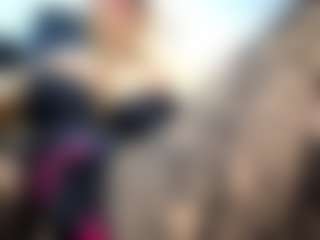 Live cam show with laura-fit - Brown Eyes on Nude Chat * 1 On 1 Webcam Sex * Live Cam Show
