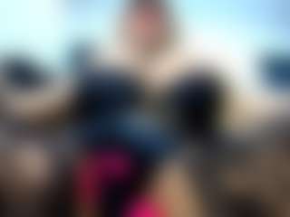 Live cam show with laura-fit - Latina on TeamSkeetLive | colombia