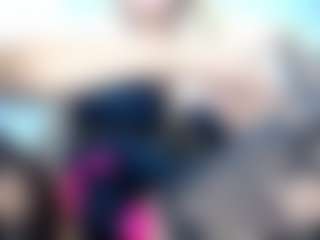 Live cam show with laura-fit - Fake Tits on Hubzter Live