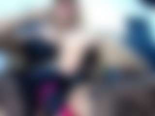 Live cam show with laura-fit - No Smoking on Hubzter Live