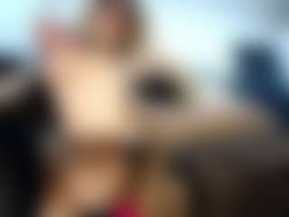 Live cam show with laura-fit - Latina on CamClone | colombia