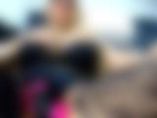 Live cam show with laura-fit - Gape on Fling VIP Chat