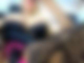 Live cam show with laura-fit - Cumshot on Camsoda