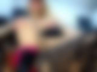 Live cam show with laura-fit - Big Tits on Camsoda