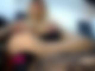 Live cam show with laura-fit - Fake Tits on Camsoda