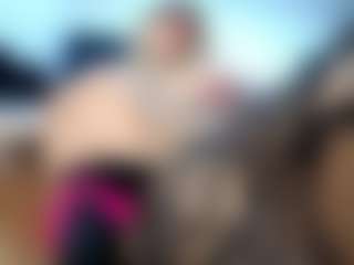 Live cam show with laura-fit - Genital Piercings on madthumbs