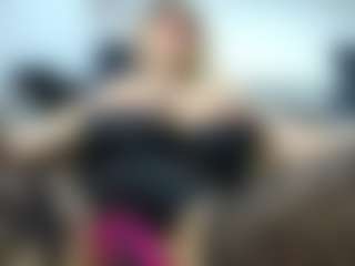 laura-fit's Live Sex Cam Show