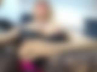 laura-fit's Live Sex Cam Show