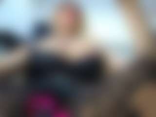 Live cam show with laura-fit - Drinking on Camsoda
