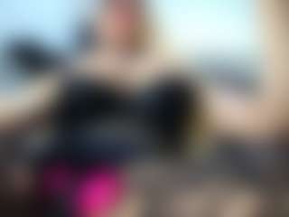 Live cam show with laura-fit - Italian on Camsoda | colombia