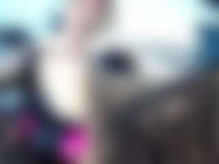 Live cam show with laura-fit - Brown Hair on liverealitysex.com