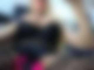 Live cam show with laura-fit - Hazel Eyes on Camiplay Live
