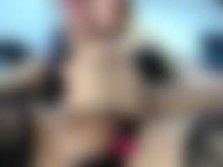 laura-fit's Live Sex Cam Show
