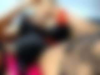 Live cam show with laura-fit - Irish on thefappeningchat.com