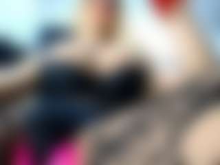 Live cam show with laura-fit - Flat Chested on galaxygirlnitro.com