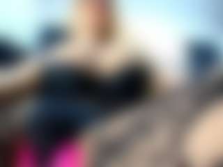 Live cam show with laura-fit - Dominican on galaxygirlnitro.com