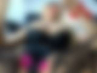Live cam show with laura-fit - Drinking on pussylord.com