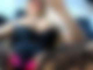 laura-fit's Live Sex Cam Show