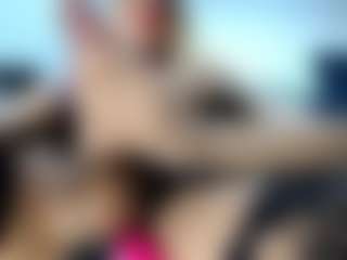 Live cam show with laura-fit - Hazel Eyes on Camsoda