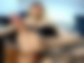 laura-fit's Live Sex Cam Show