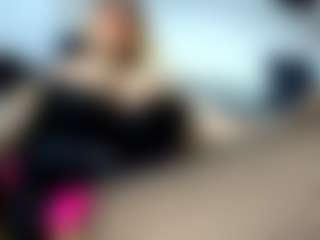 Live cam show with laura-fit - Gray Eyes on Hubzter Live