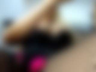 Live cam show with laura-fit - Bbc on Camsoda
