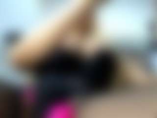 Live cam show with laura-fit - Bbc on Camsoda