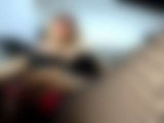 Live cam show with laura-fit - American on StripNow | colombia