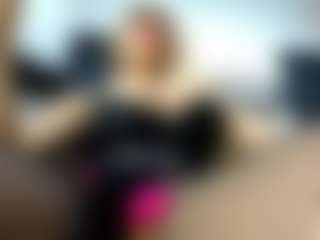 Live cam show with laura-fit - Cumshot on Camsoda