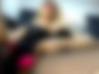 Live cam show with laura-fit - Cumshot on Camsoda