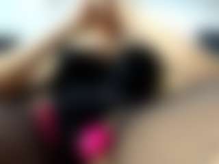 Live cam show with laura-fit - Italian on sexytreat.net | colombia