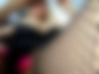 Live cam show with laura-fit - Average on nudelive.tv