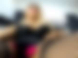laura-fit's Live Sex Cam Show