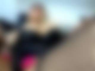 Live cam show with laura-fit - Young Adult on testsause.com