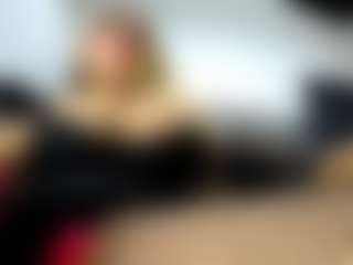 Live cam show with laura-fit - Gray Eyes on Camsoda