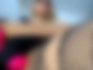 laura-fit's Live Sex Cam Show