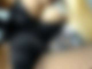 Live cam show with laura-fit - HD on LiveSexCams6