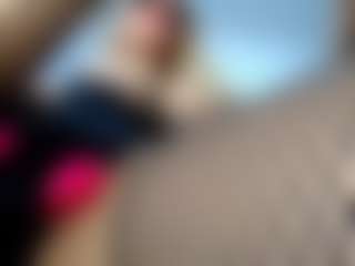 Live cam show with laura-fit - Facial Piercings on Camversity