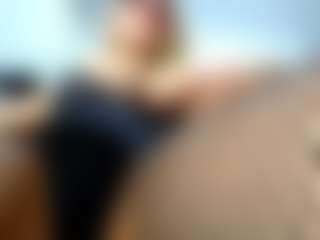 Live cam show with laura-fit - Brown Hair on slutload