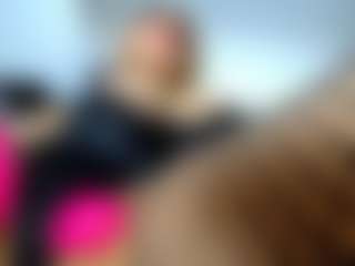 laura-fit's Live Sex Cam Show