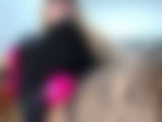 Live cam show with laura-fit - Big Cock on SinfulBabes